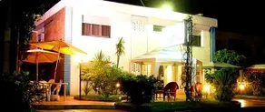 Alpes Hotel - Image 2