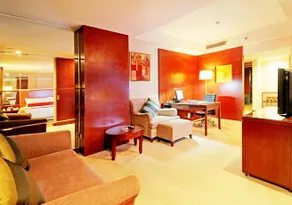 Jinling Danyang Hotel - Image 4
