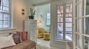 Enchanting Hudson Valley Cottage Near Hiking! - Image 3