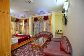 Hotel City Plaza - Image 4