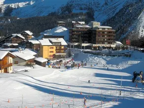Hotel Hold - Image 3
