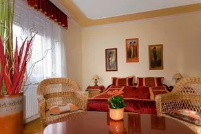 Green Park Villa - Image 4
