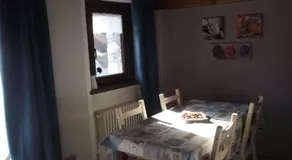 Maison Pepe et Meme - Image 4