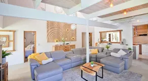Stylish Luxury Home to Fit The Whole Family - Image 4