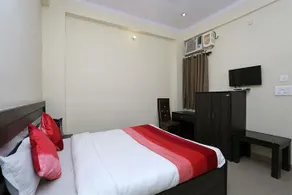 Hotel Ganges Park - Image 3