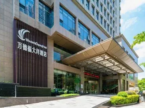 Melody Hotel - Image 2