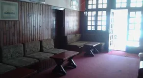 Hotel Cortina - Image 2