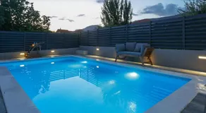 Holiday Home Grey Dream with Heated Pool - Image 2