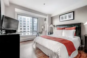 GLOBAL LUXURY SUITES AT BEALE STREET - Image 4