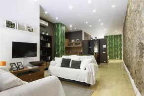 SuperLoft Barcelona Center - Image 5