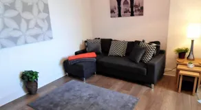 Signature - Cross View Apartment - Image 4