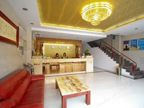 Runjia 99 Business Hotel - Image 2