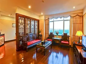 Golden Lotus Herton Seaview Hotel - Image 4