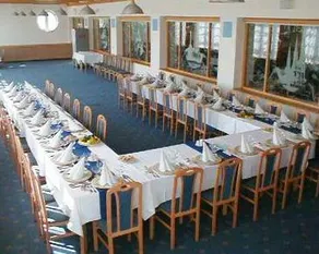 Hesperia Hotel - Image 2