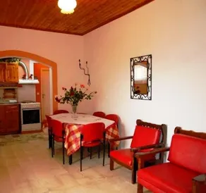 Eleni Family Apartments - Image 3
