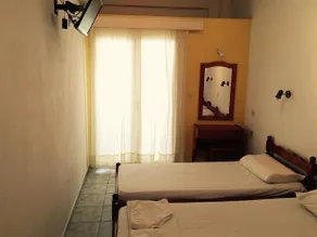 VOGIATZI ROOMS - Image 5