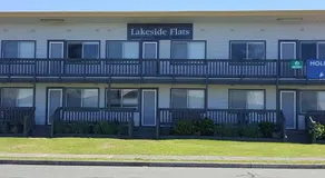 Lakeside Flats 1 - Image 3