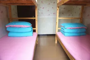 Garden Hostel Chengdu - Image 4
