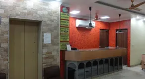 Hotel Unique - Image 3