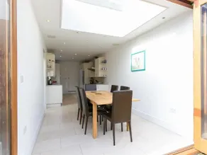 Veeve Great Family Home On Stronsa Road Shepherds Bush - Image 3