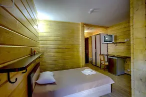 Griffon Hotel - Image 5