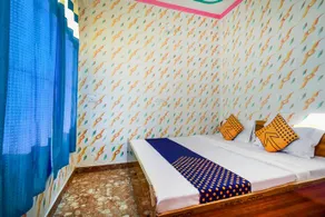 OYO 68471 Hotel Hill Star - Image 2