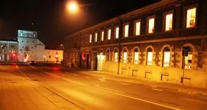 Center Stay Hostel - Image 2