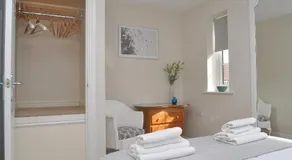Glebelands - Image 2