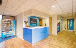 Travelodge Hemel Hempstead - Image 4