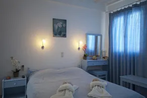 Marsoula's Studios - Image 5