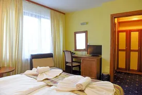 Family Hotel Lazur - Image 3