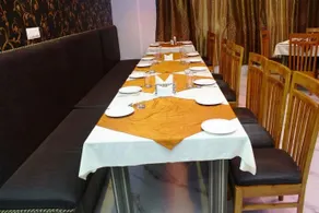 Hotel Lee Merydein - Image 5