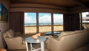 Clayton's Resort - Image 5