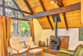 Four Stone Lodge - Image 2