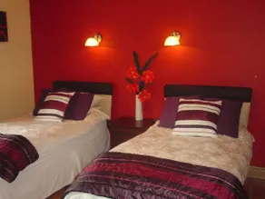 Woodlands Guesthouse - Image 5