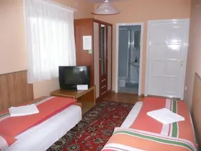 Zsuzsi Vendégház - Image 3