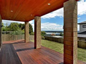 Porsche Home in Manukau near Auckland Airport - Image 2