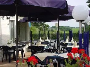Restaurant De Potkachel Hotel Holland - Image 5