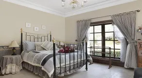 Kilburn - views as far as the eyes can see - Image 4