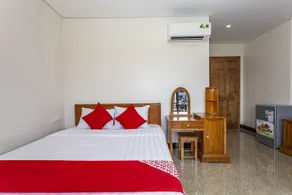 Mai Hung Hotel by OYO Rooms - Image 1