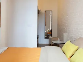 Sunny flat,near ramblas,wifi incl. - Image 5