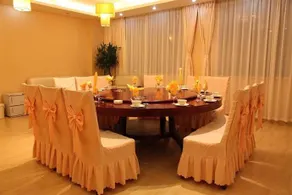 Jin Jiang Inn - Image 5