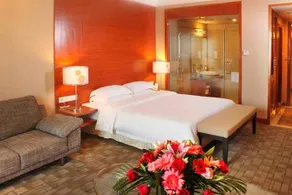 Three Suns Hotel Huizhou - Image 2
