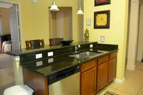 Universal Studios Area Apartment - Image 5