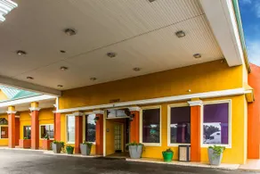 Motel 6 Opelika - Image 4