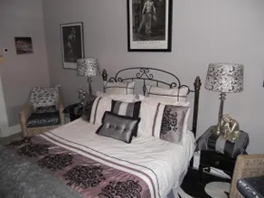 Montrose House - Image 4