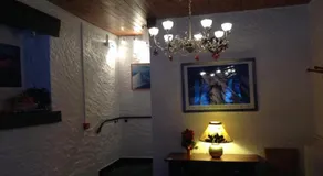 White Chalet - Image 4