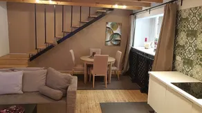 Historic City Center Apt - Image 5