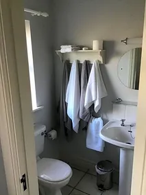 Venetia House - small guesthouse - Image 5