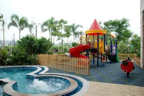 Man Wan Harmona Resorts Hotel - Image 5